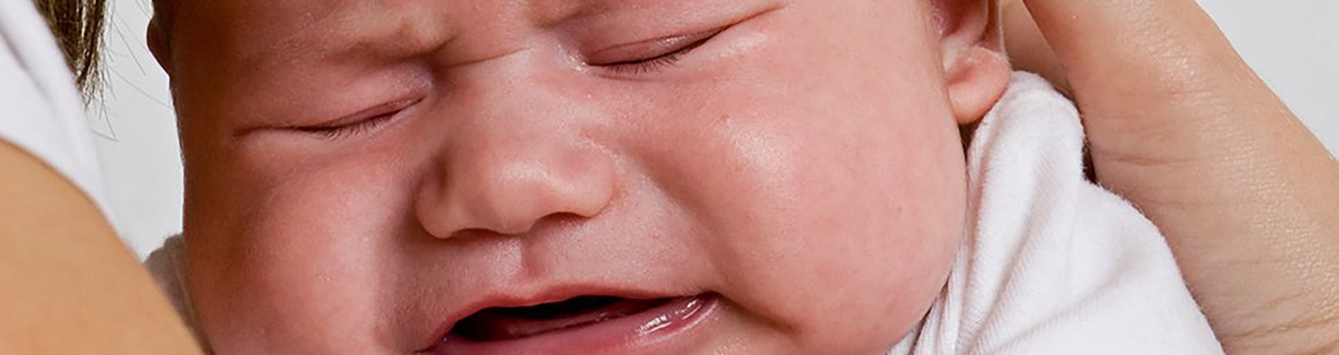 Bebés com alergia à proteína do leite de vaca